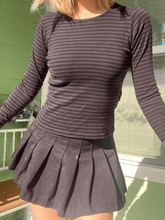 Gestreiftes Crop-Top mit langen Ärmeln im Vintage-Stil